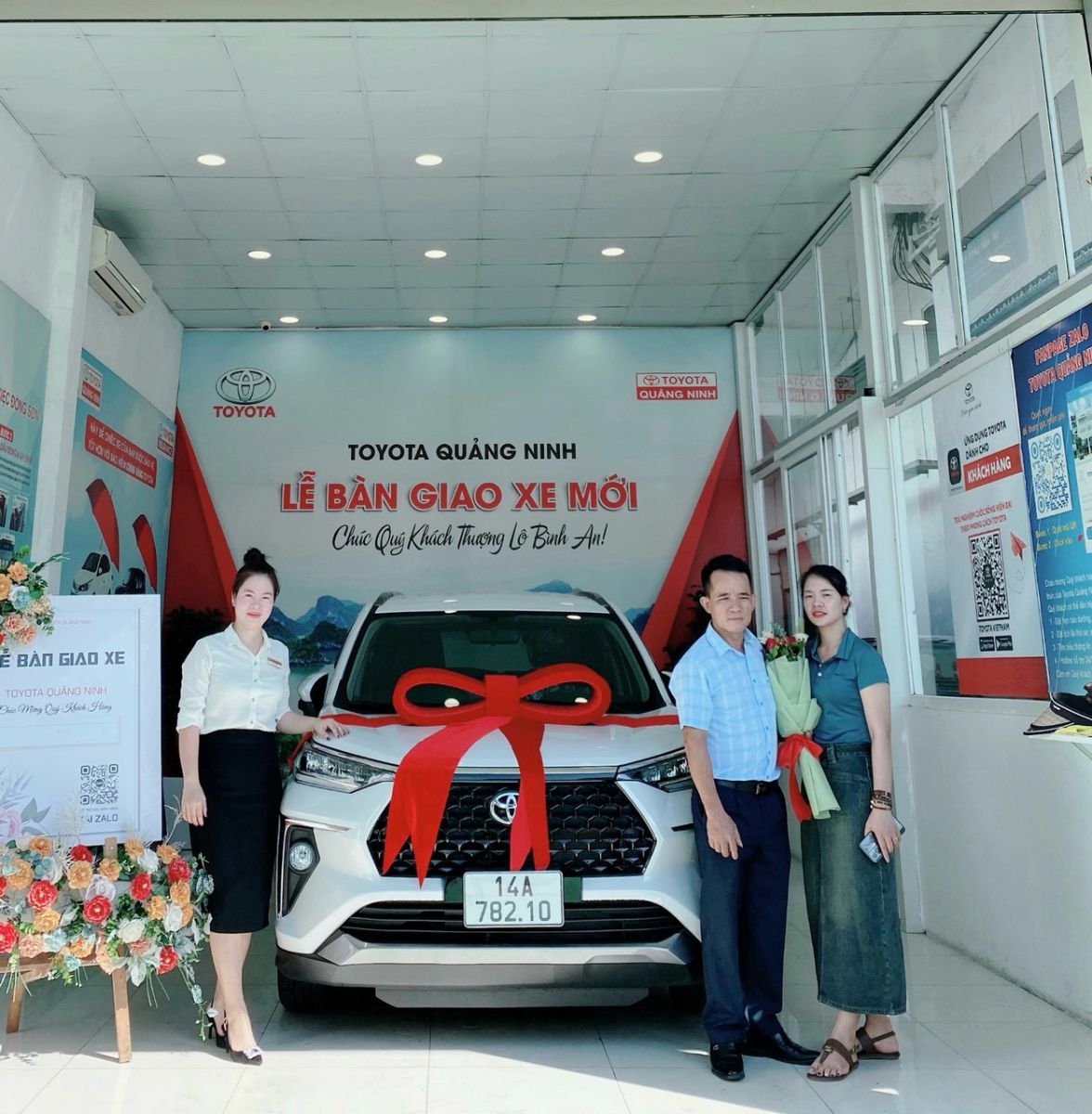 BÀN GIAO XE MỚI CHO CHỊ HÙNG - MY TẠI TOYOTA QUẢNG NINH